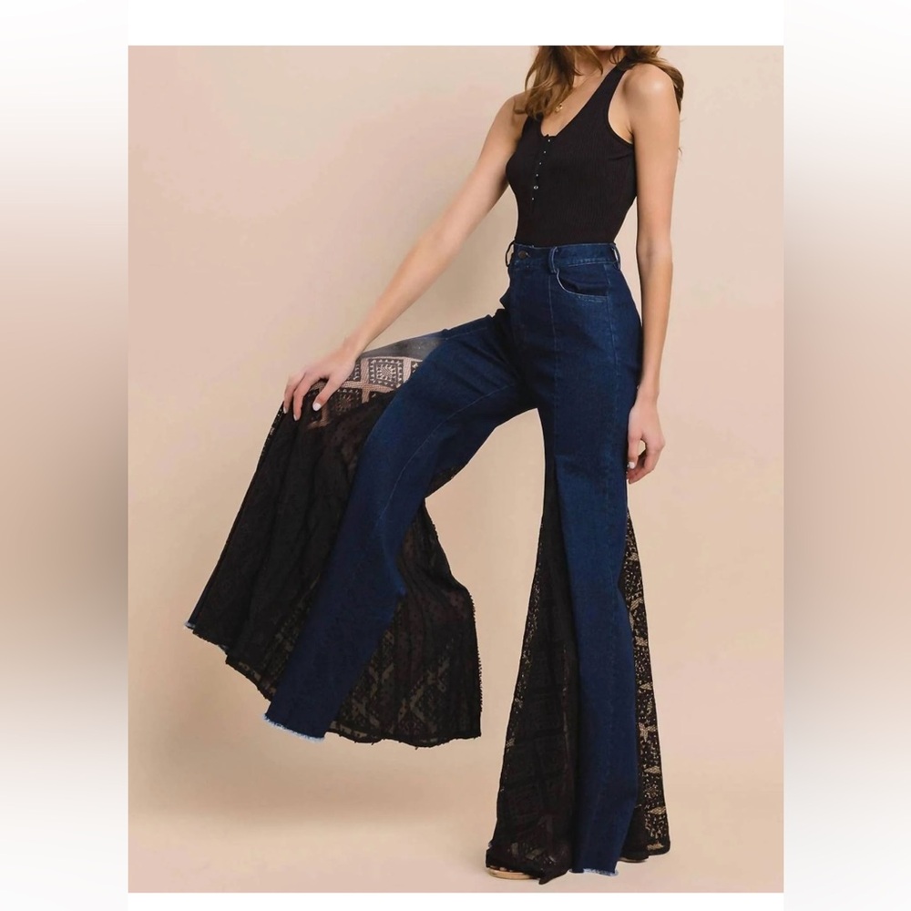 Women's Flare & Wide Leg Jeans - Dark Blue and Black